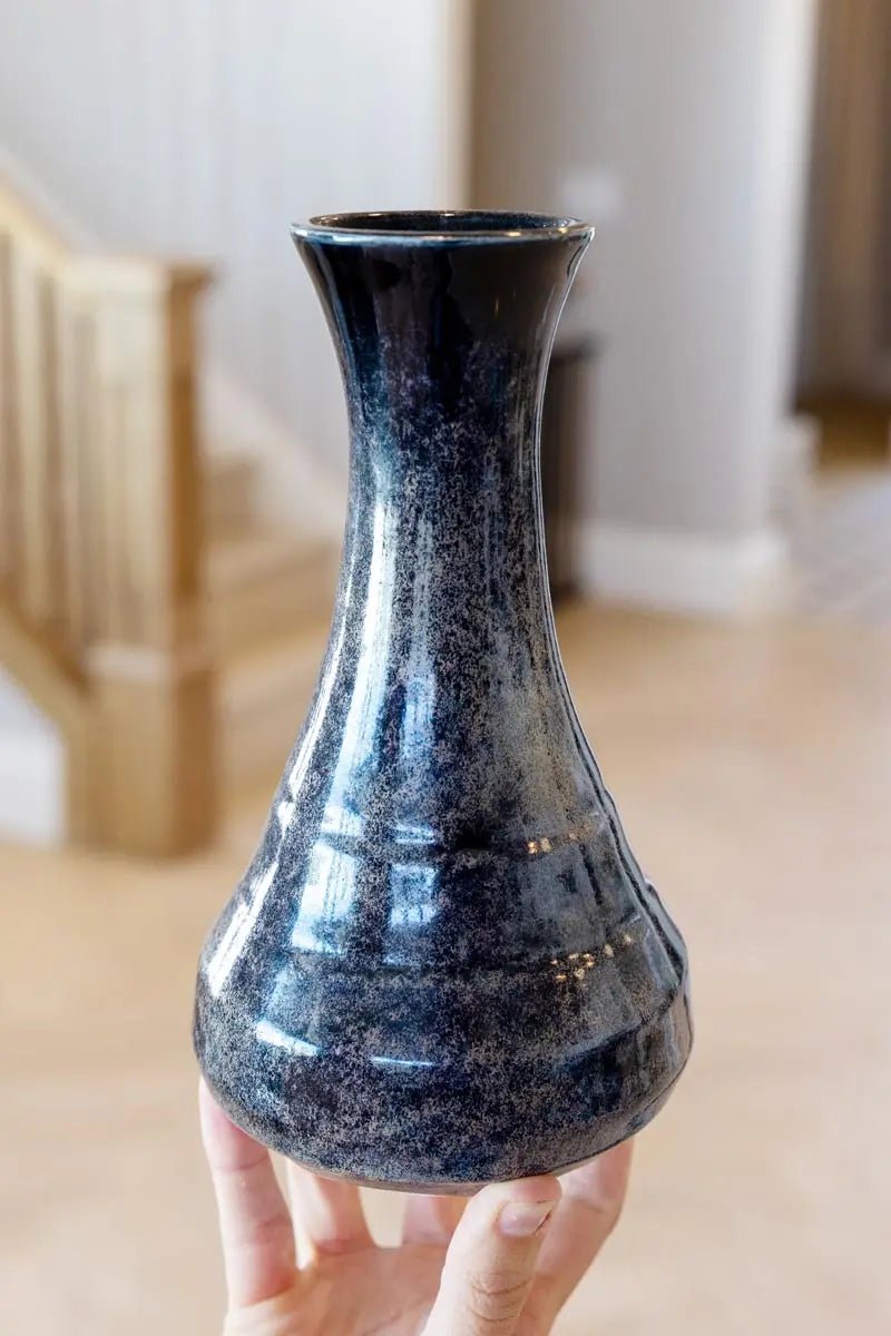 Large Decorative Porcelain Pot (Blacks & Textured Wine)