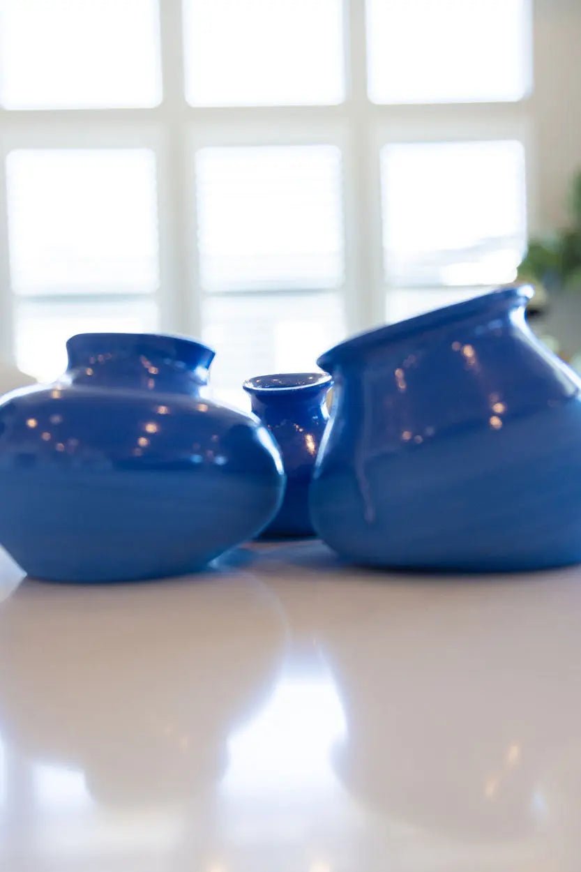 Decorative Small Pot Family: Blue Porcelain Represents Parents & Child