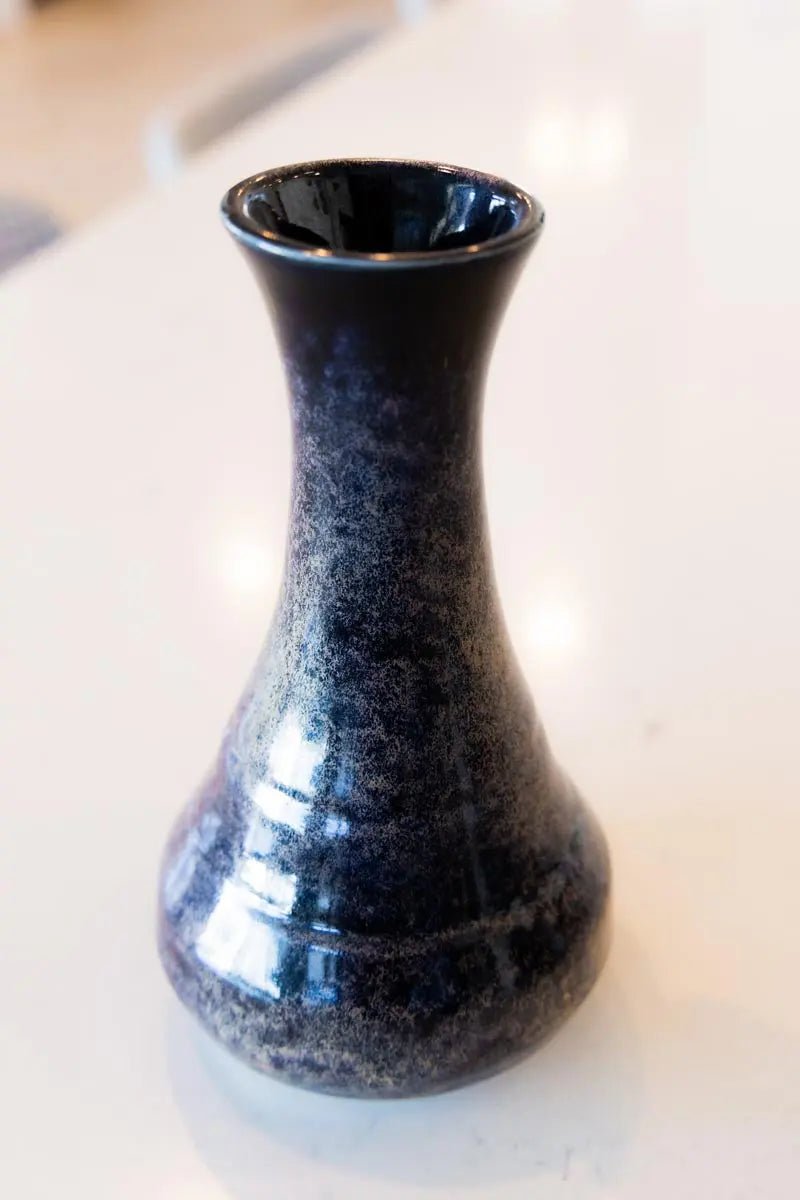Large Decorative Porcelain Pot (Blacks & Textured Wine)